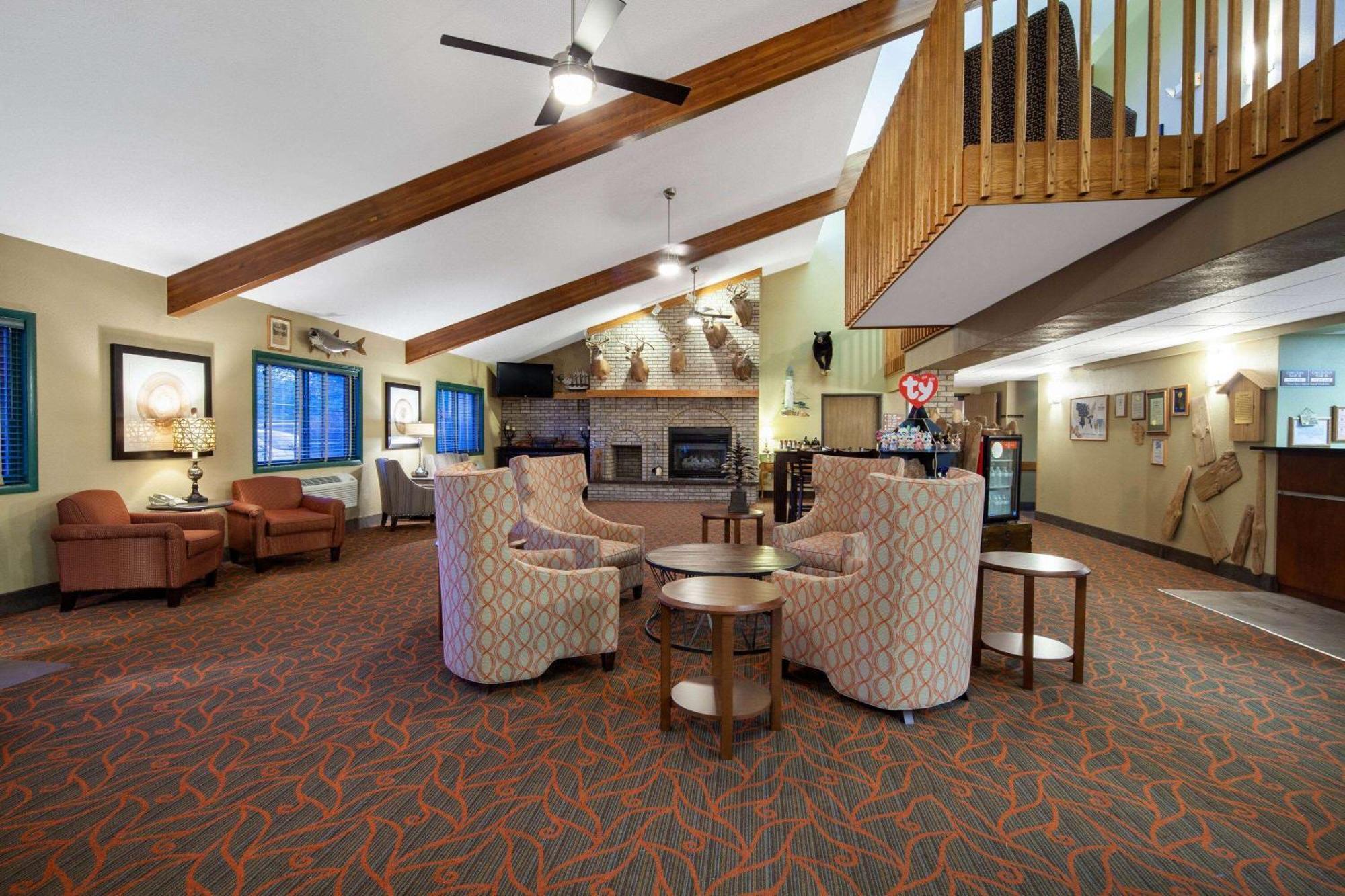 Americinn By Wyndham Ashland Extérieur photo